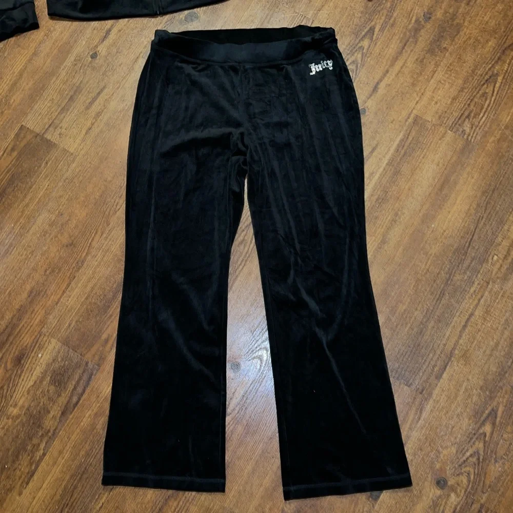 Juicy Couture Black Velour Silver Bling Tracksuit Top-XXL Bottoms- L - Picture 5 of 15
